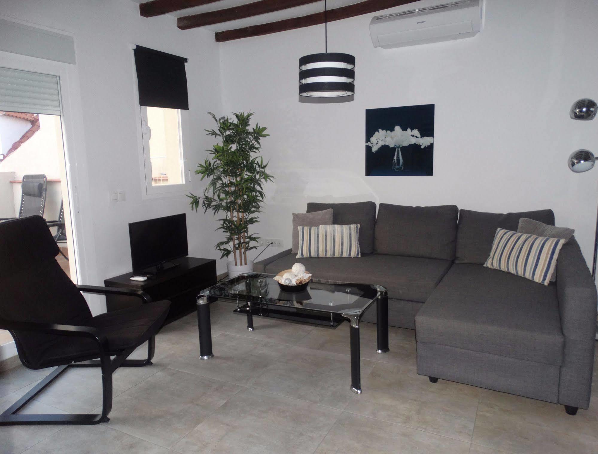 Malaga Apartamentos - Nuno Gomez, 24 Екстериор снимка