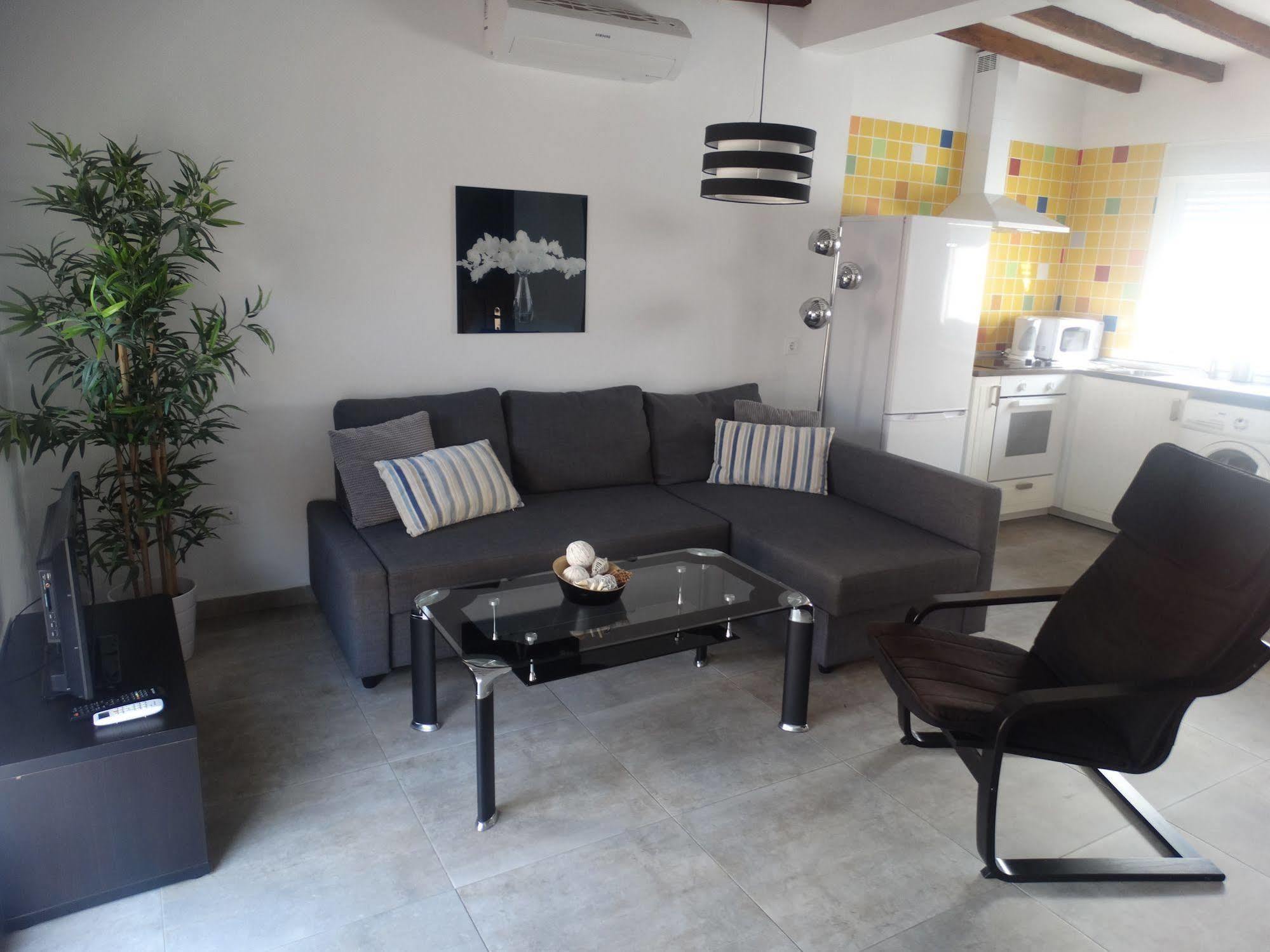 Malaga Apartamentos - Nuno Gomez, 24 Екстериор снимка