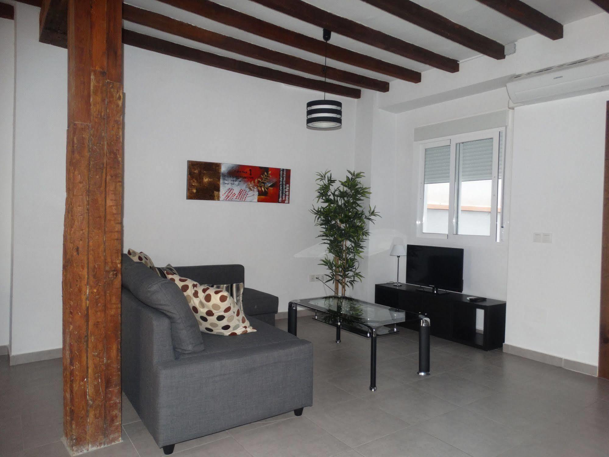 Malaga Apartamentos - Nuno Gomez, 24 Екстериор снимка