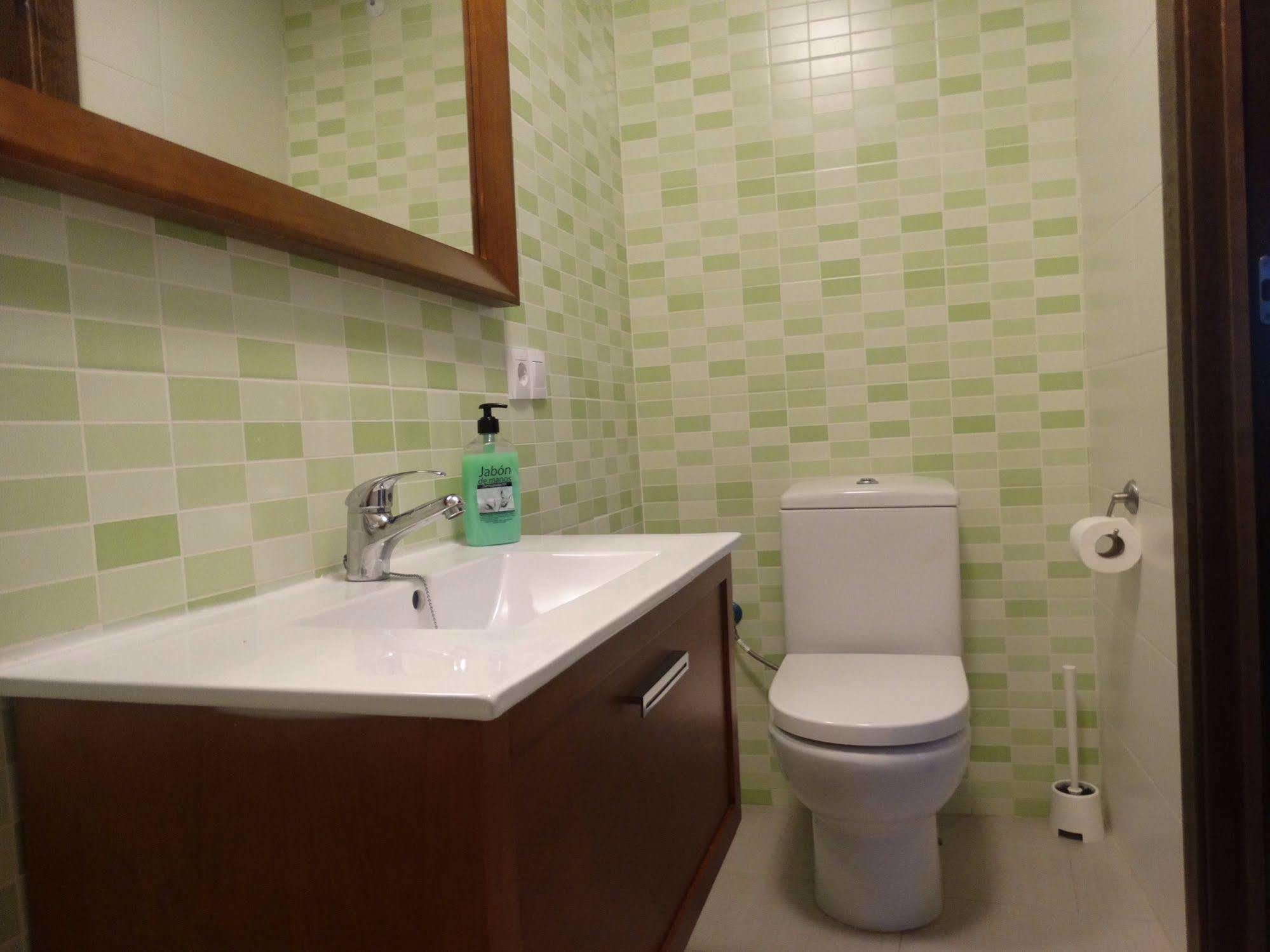 Malaga Apartamentos - Nuno Gomez, 24 Екстериор снимка